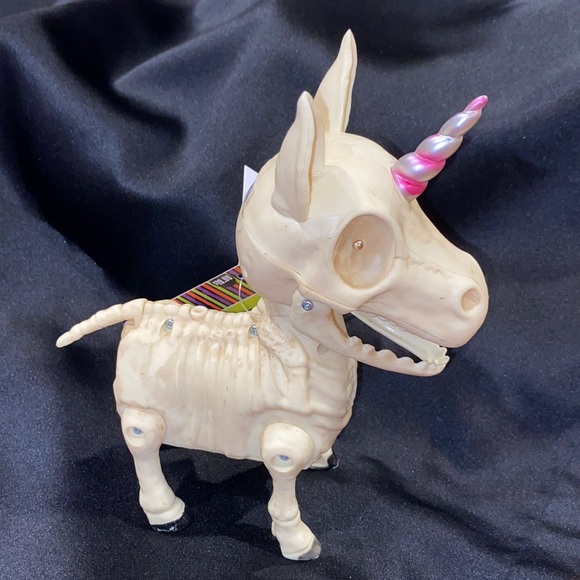 Halloween Spooky 8 in Animated Mini Unicorn Skeleton Decoration NWT - Picture 1 of 5